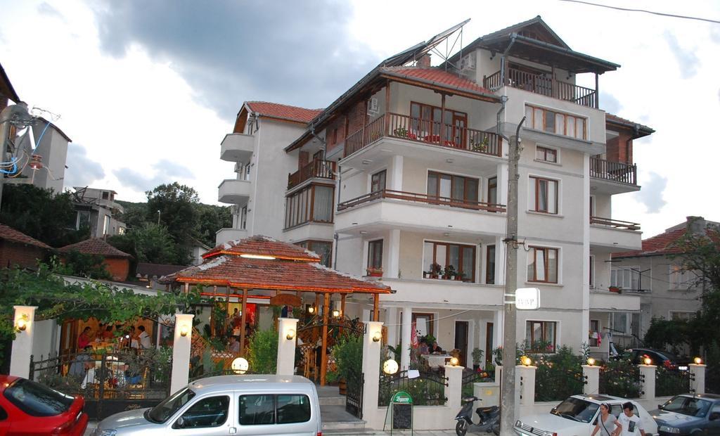 Guest House Lazur Obzor Luaran gambar