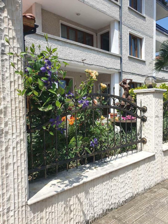 Guest House Lazur Obzor Luaran gambar